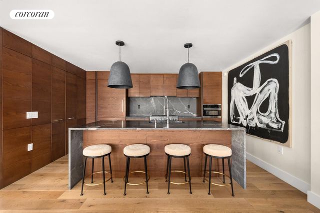 585 UNION Avenue TH, New York City, NY 11211
