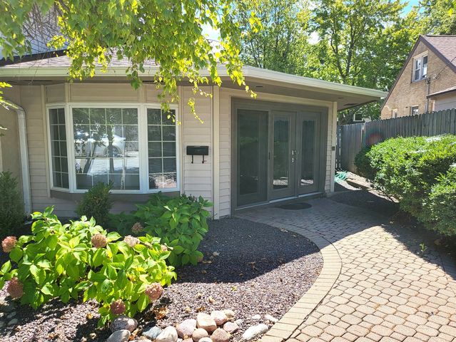 2306 Maysel Street, Bloomington, IL 61701