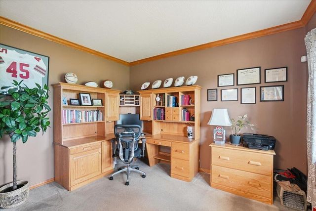 8870 Surrey Lane, Plain City, OH 43064
