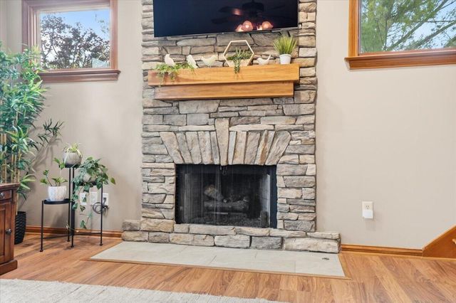 8870 Surrey Lane, Plain City, OH 43064