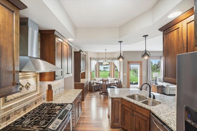 8870 Surrey Lane, Plain City, OH 43064