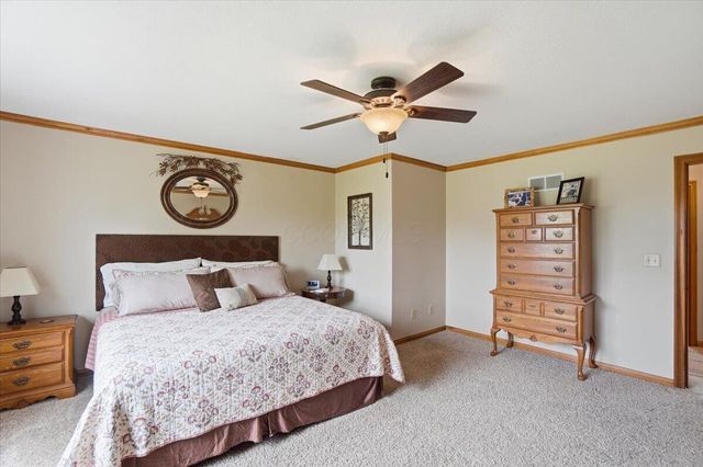 8870 Surrey Lane, Plain City, OH 43064