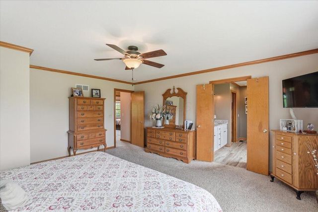 8870 Surrey Lane, Plain City, OH 43064