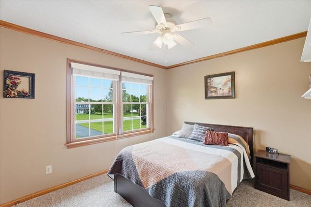 8870 Surrey Lane, Plain City, OH 43064
