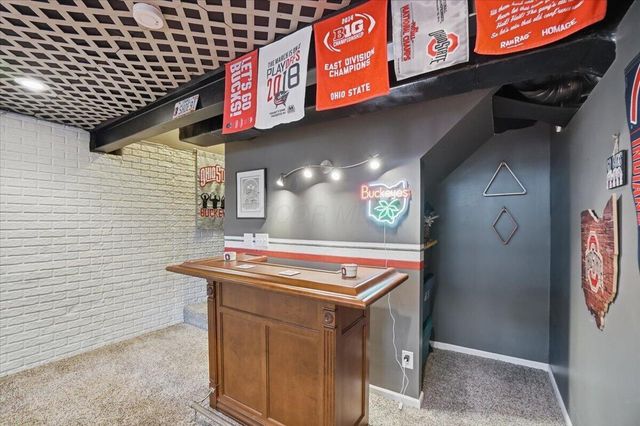 8870 Surrey Lane, Plain City, OH 43064