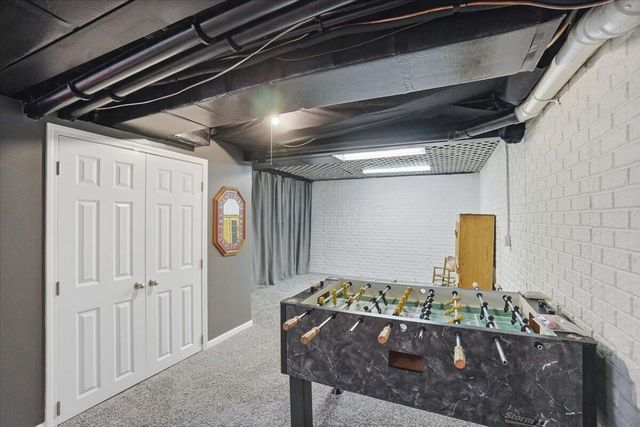 8870 Surrey Lane, Plain City, OH 43064