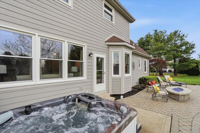 8870 Surrey Lane, Plain City, OH 43064
