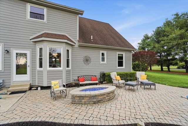 8870 Surrey Lane, Plain City, OH 43064