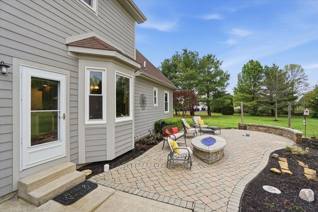 8870 Surrey Lane, Plain City, OH 43064