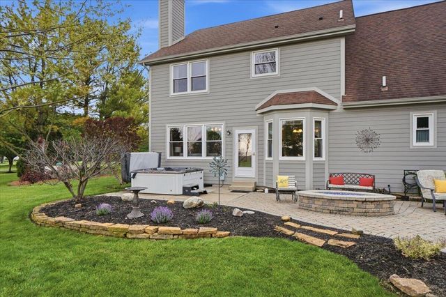 8870 Surrey Lane, Plain City, OH 43064