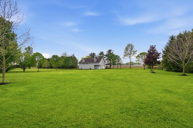 8870 Surrey Lane, Plain City, OH 43064