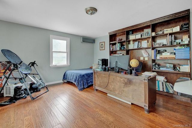 75 N Airmont Road, Suffern, NY 10901