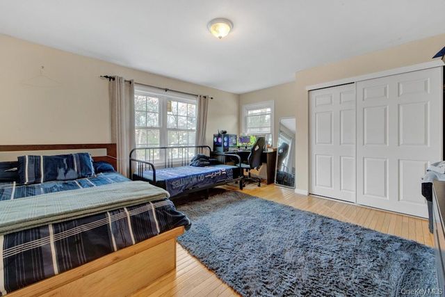 75 N Airmont Road, Suffern, NY 10901