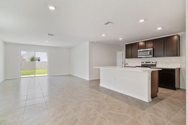 8686 SW 44TH TERRACE, Ocala, FL 34476