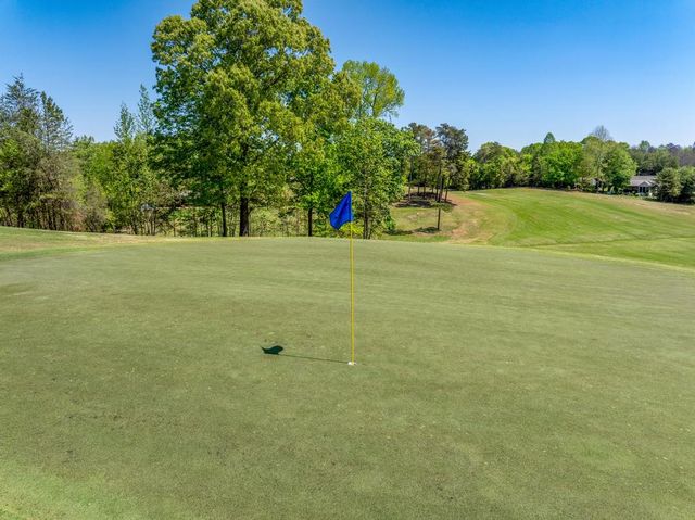 100 plum Street, Westminster, SC 29693