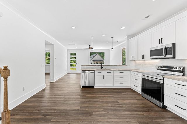 100 plum Street, Westminster, SC 29693