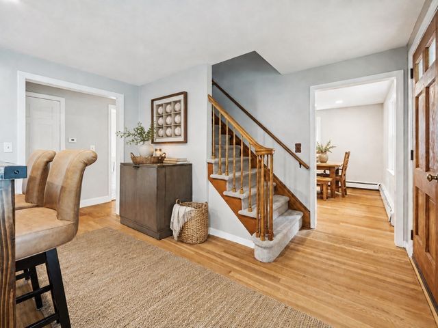 185 Marked Tree Rd, Holliston, MA 01746