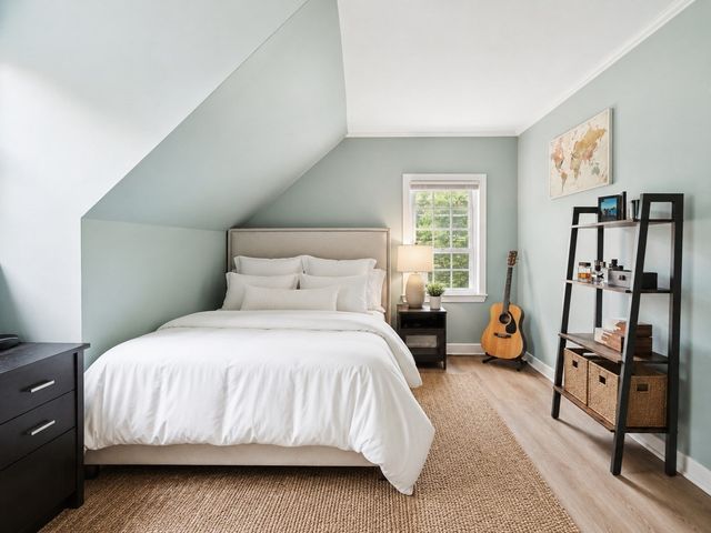 185 Marked Tree Rd, Holliston, MA 01746
