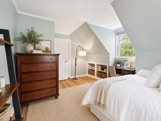 185 Marked Tree Rd, Holliston, MA 01746