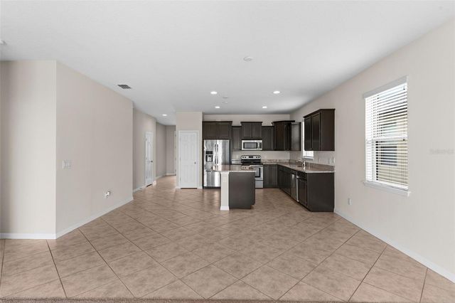 8933 HINSDALE HEIGHTS DRIVE, Polk City, FL 33868