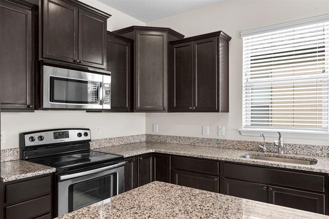 8933 HINSDALE HEIGHTS DRIVE, Polk City, FL 33868