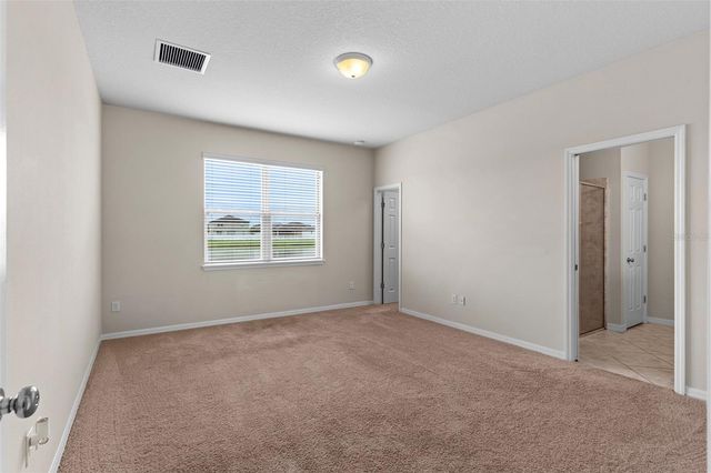 8933 HINSDALE HEIGHTS DRIVE, Polk City, FL 33868