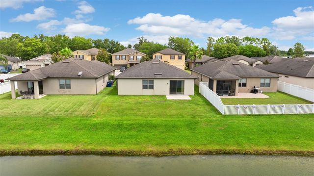 8933 HINSDALE HEIGHTS DRIVE, Polk City, FL 33868