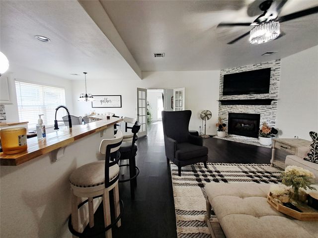 10203 N 119th East Avenue, Owasso, OK 74055