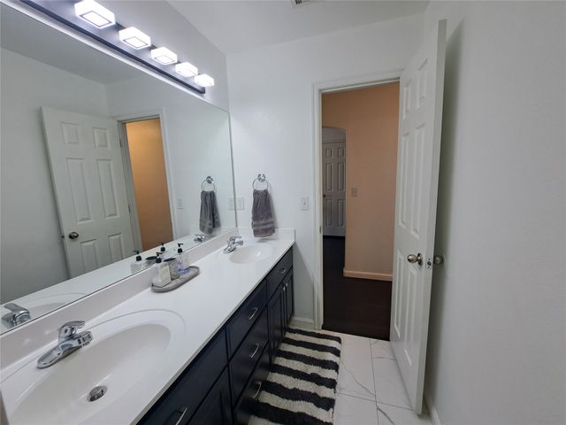 10203 N 119th East Avenue, Owasso, OK 74055