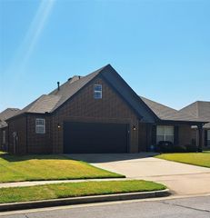 10203 N 119th East Avenue, Owasso, OK 74055