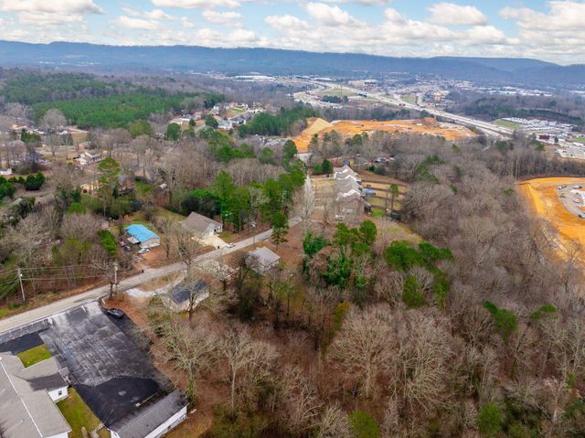8528 Ooltewah Harrison Road, Ooltewah, TN 37363