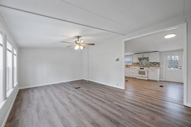 8528 Ooltewah Harrison Road, Ooltewah, TN 37363