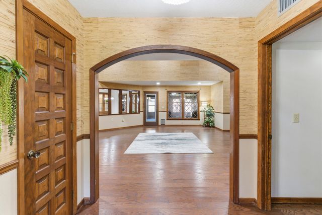 200 Greenwood Pl, Hattiesburg, MS 39402