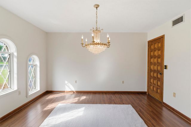 200 Greenwood Pl, Hattiesburg, MS 39402