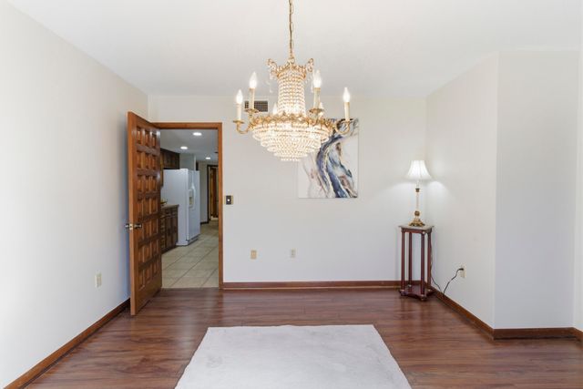 200 Greenwood Pl, Hattiesburg, MS 39402