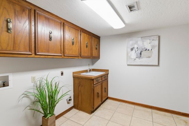 200 Greenwood Pl, Hattiesburg, MS 39402