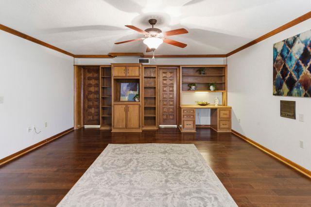 200 Greenwood Pl, Hattiesburg, MS 39402