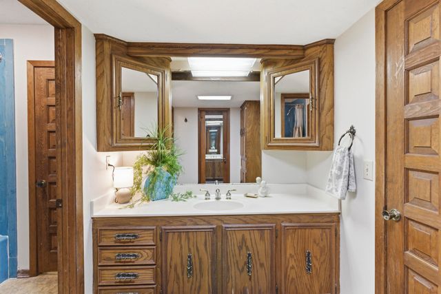 200 Greenwood Pl, Hattiesburg, MS 39402