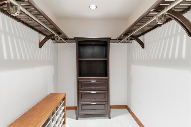 200 Greenwood Pl, Hattiesburg, MS 39402