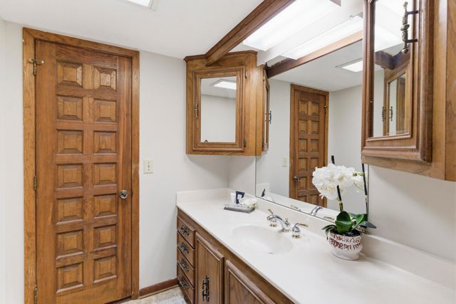 200 Greenwood Pl, Hattiesburg, MS 39402