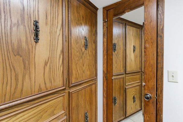 200 Greenwood Pl, Hattiesburg, MS 39402