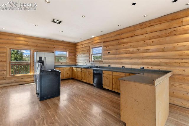 392 Brooks Lane, Woodland Park, CO 80863