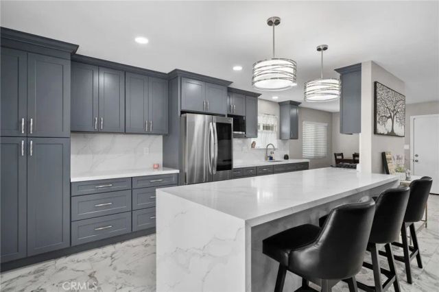 9846 Tamarind Avenue, Bloomington, CA 92316
