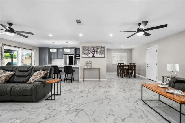 9846 Tamarind Avenue, Bloomington, CA 92316