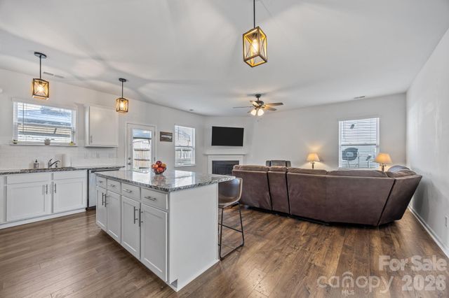 209 Marathon Lane, Candler, NC 28715