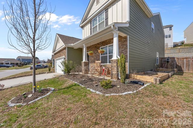 209 Marathon Lane, Candler, NC 28715