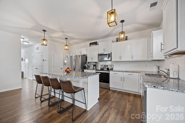 209 Marathon Lane, Candler, NC 28715