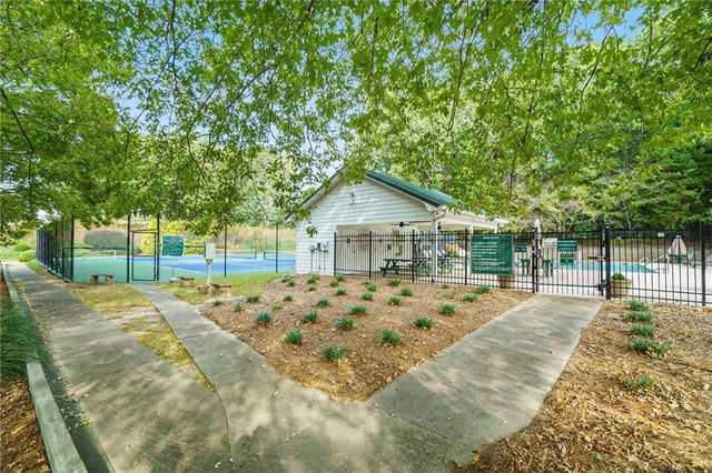 4048 Landmark Drive, Douglasville, GA 30135