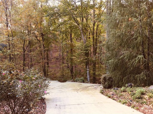 4048 Landmark Drive, Douglasville, GA 30135