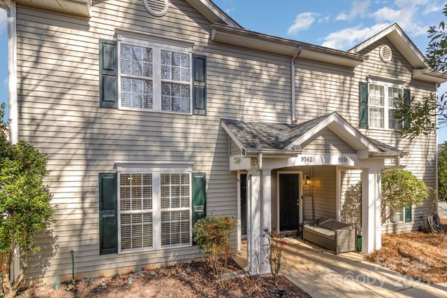 9562 Littleleaf Drive, Charlotte, NC 28215
